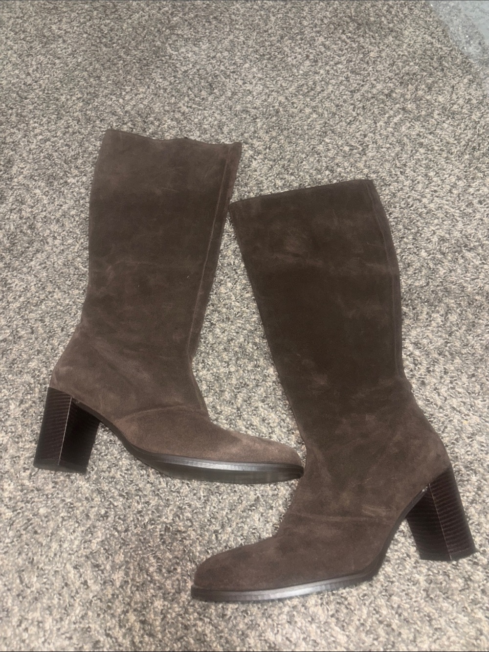 American Eagle Outfitters Brown Suede Mid-Calf Block Heel Boots